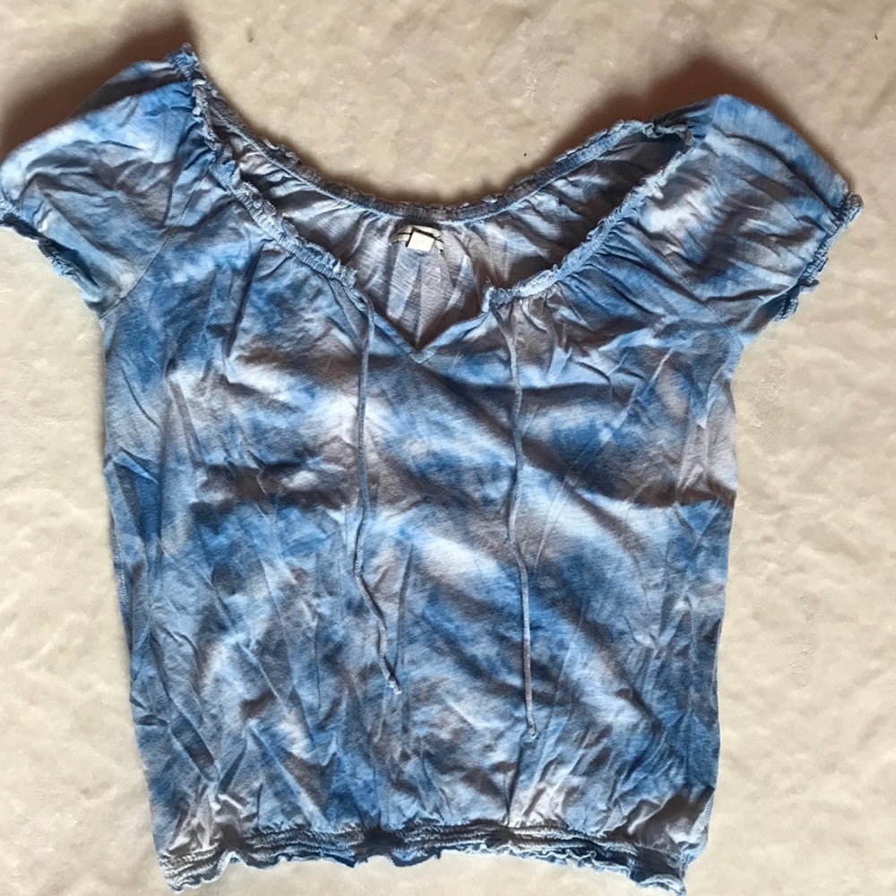 American Eagle medium blue blouse